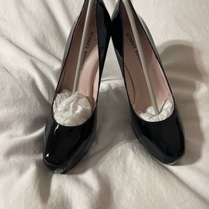 Women’s Audrey Brooke pumps